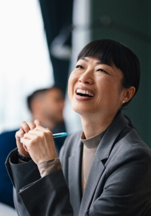 Jeenie-Language-Lists-Woman-Smiling