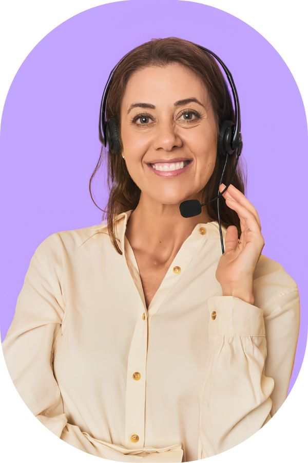 Smiling hispanic woman-Spanish interpreter